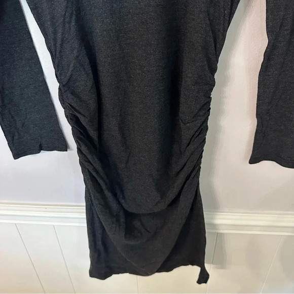 Lanston Women’s Gray Long Sleeve Scoop Neck Fitted Side Ruched Dress Size L NWT - Picture 4 of 9